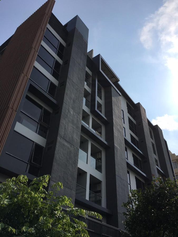 Voque Hotel & Serviced Residence Sukhumvit 51 曼谷 外观 照片